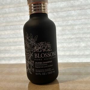 BRAND NEW BLOSSOM SHAMPOO
